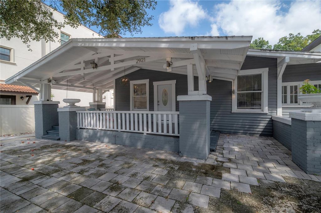 Photo of 2921 W El Prado Boulevard, Tampa, FL 33629 (MLS # TB8463129)