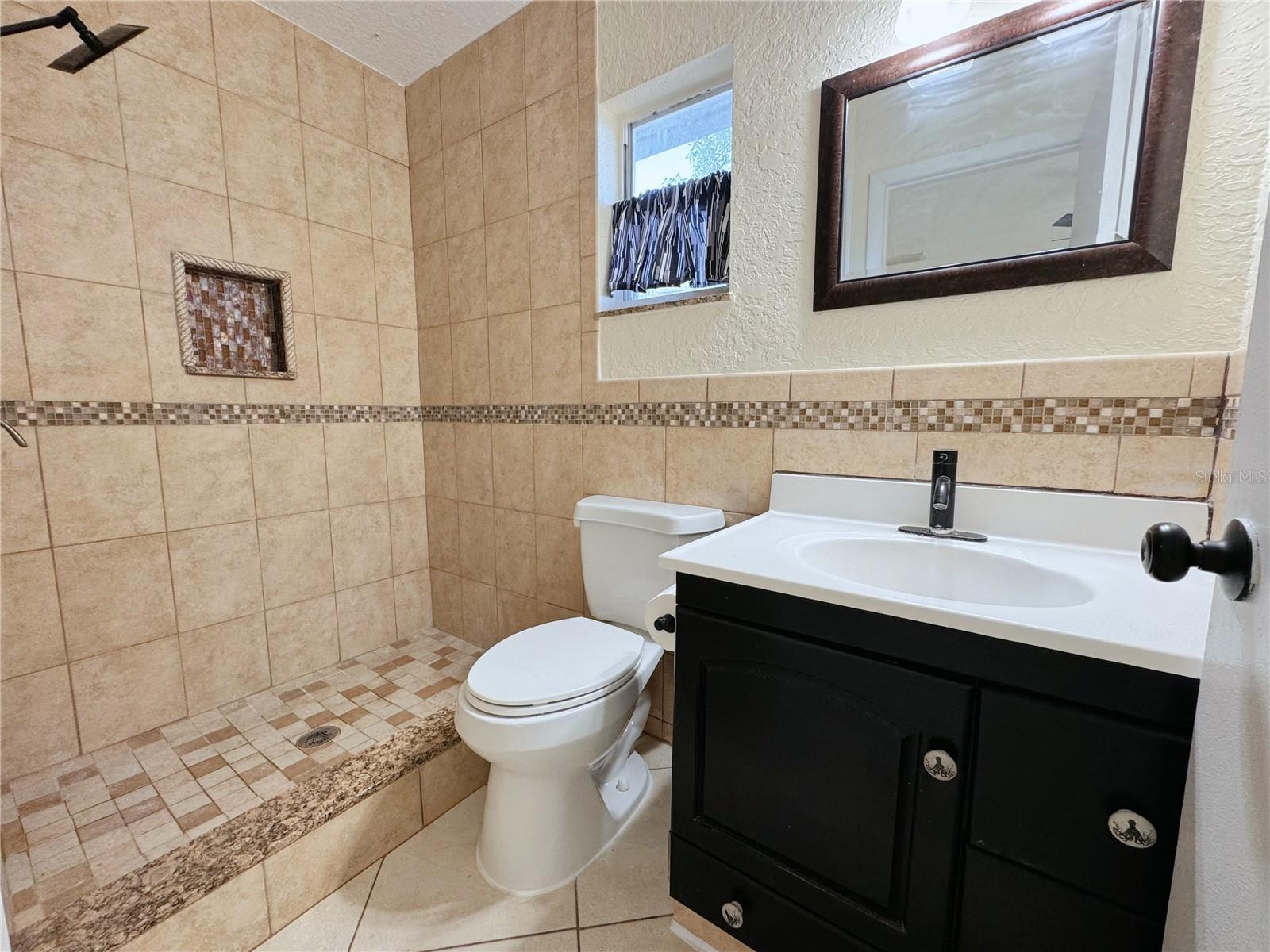 LAUREL SPGS - Residential Lease