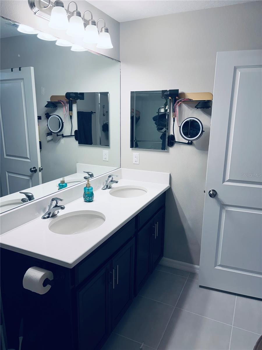 ARTISAN LAKES PRCL J PH 1 & 2 - Residential