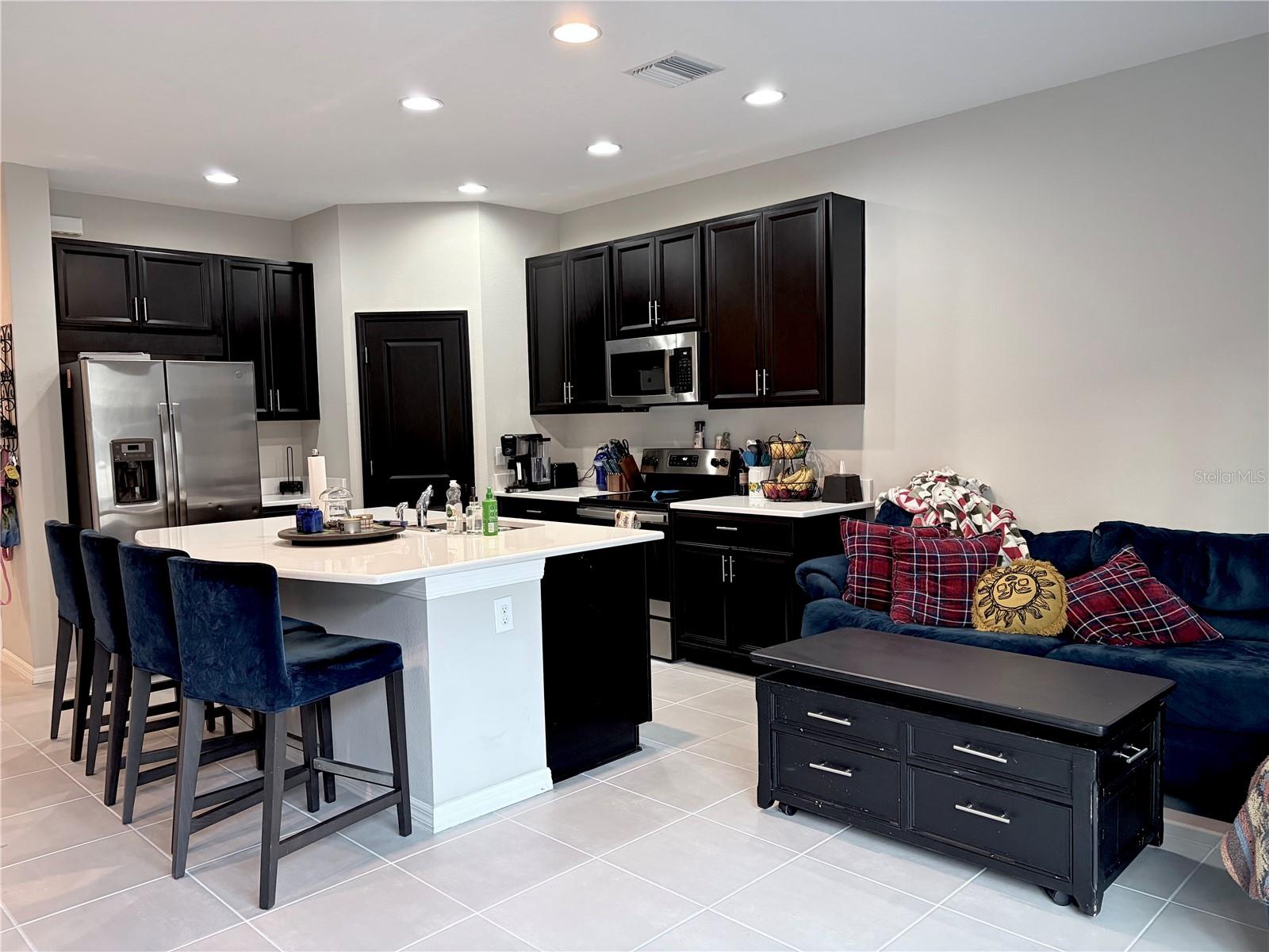 ARTISAN LAKES PRCL J PH 1 & 2 - Residential