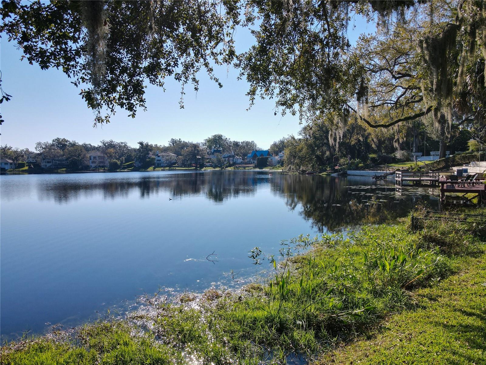 SYLVAN LAKE SHORES - Residential