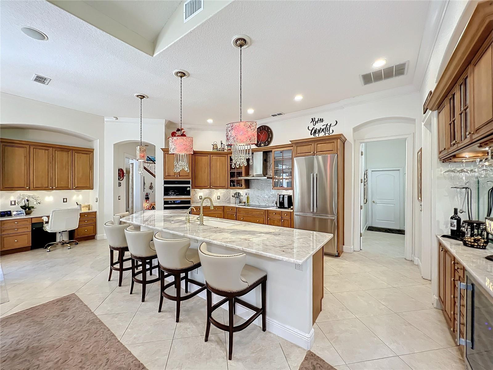 SYLVAN LAKE SHORES - Residential