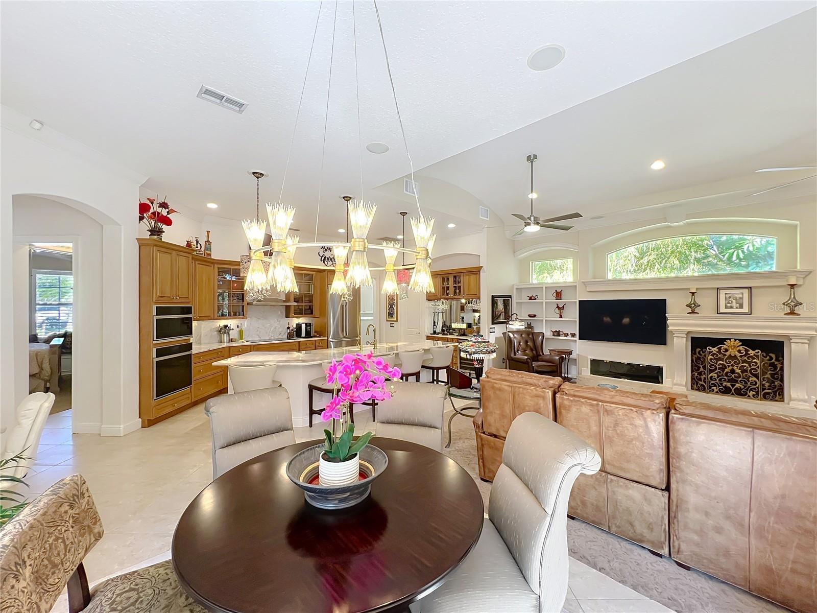 SYLVAN LAKE SHORES - Residential