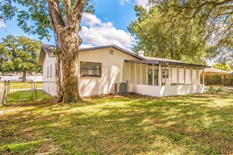 A home in BRANDON