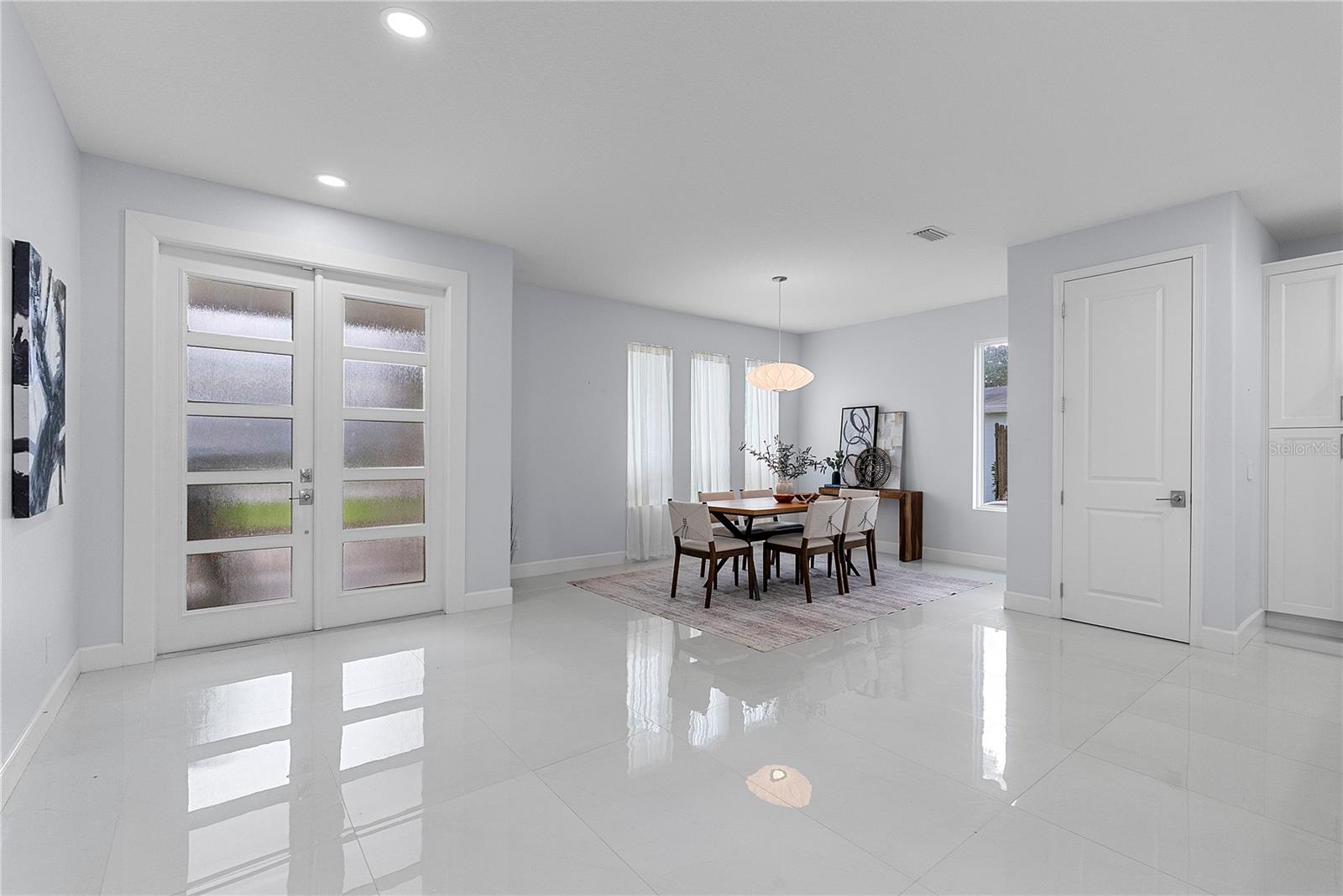 WINTER PARK VILLAGE - Residential