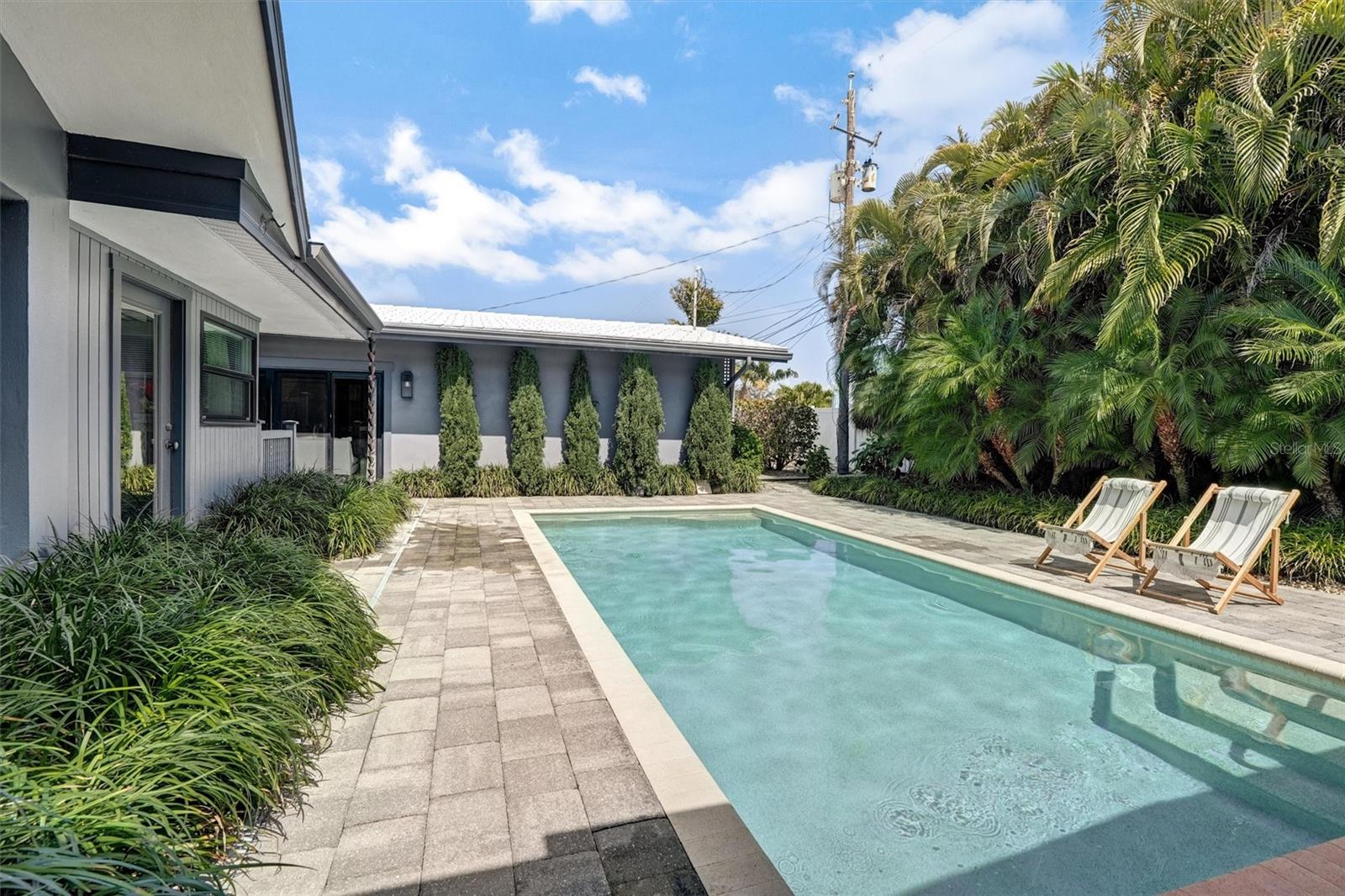 BROADWATER UNIT 1 - Residential