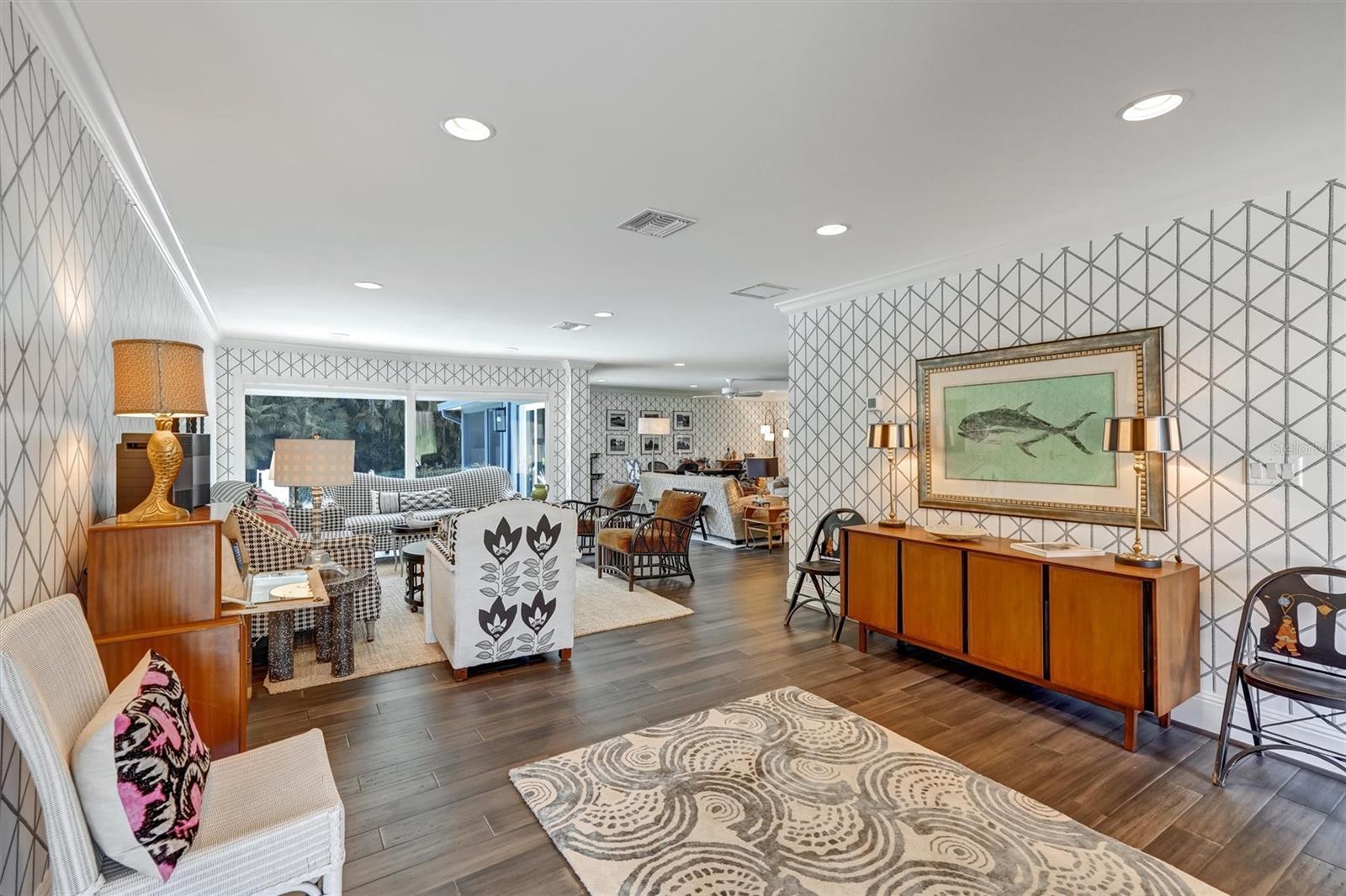 BROADWATER UNIT 1 - Residential