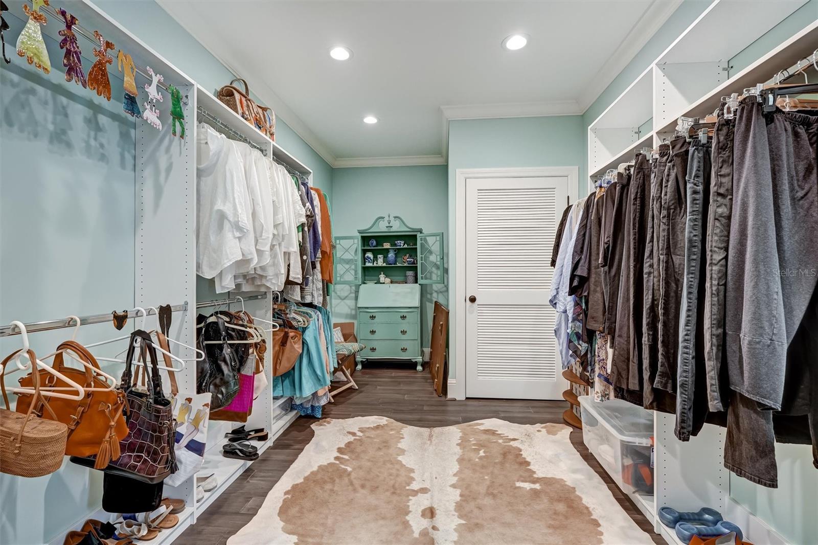 BROADWATER UNIT 1 - Residential