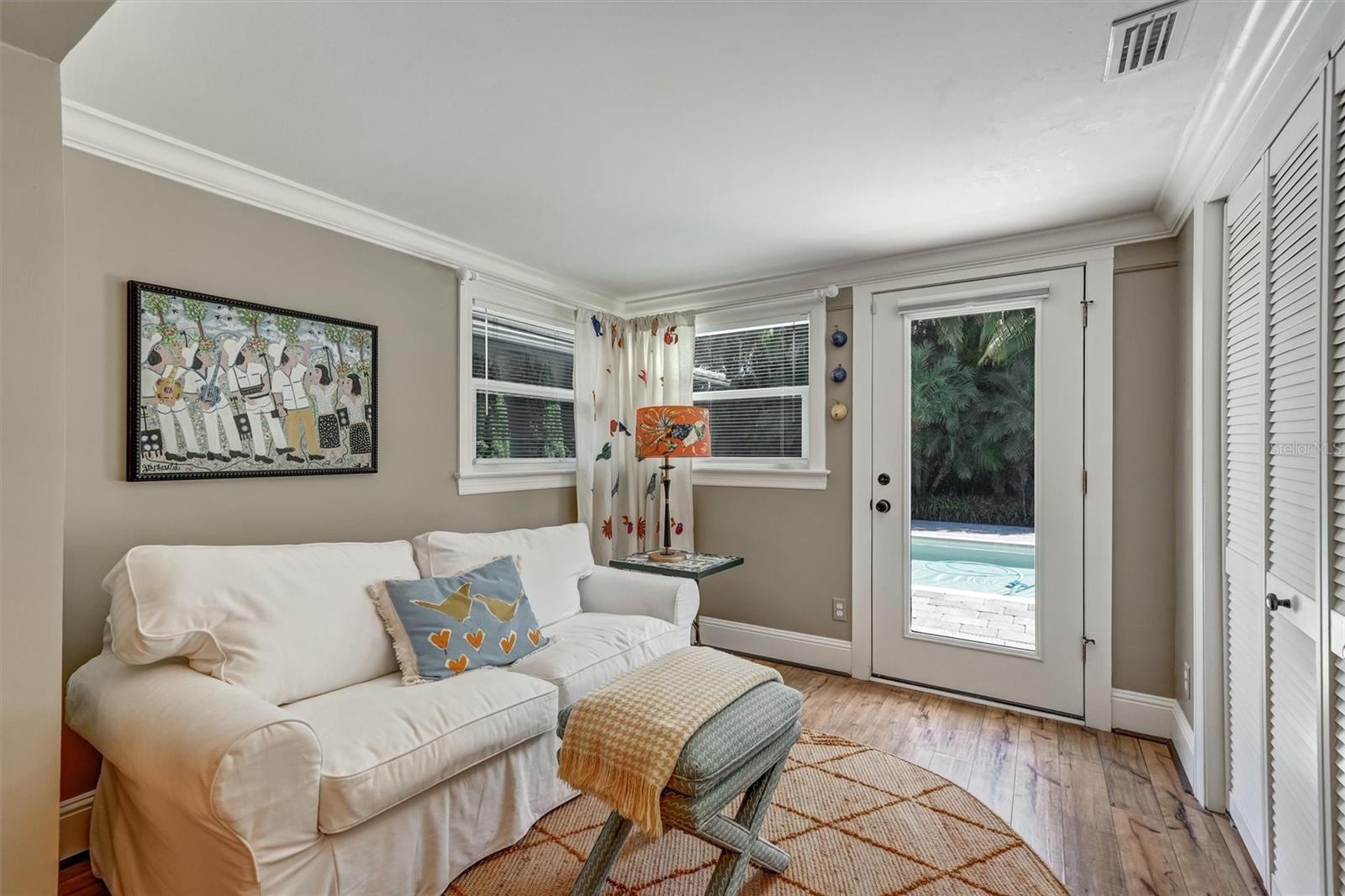 BROADWATER UNIT 1 - Residential