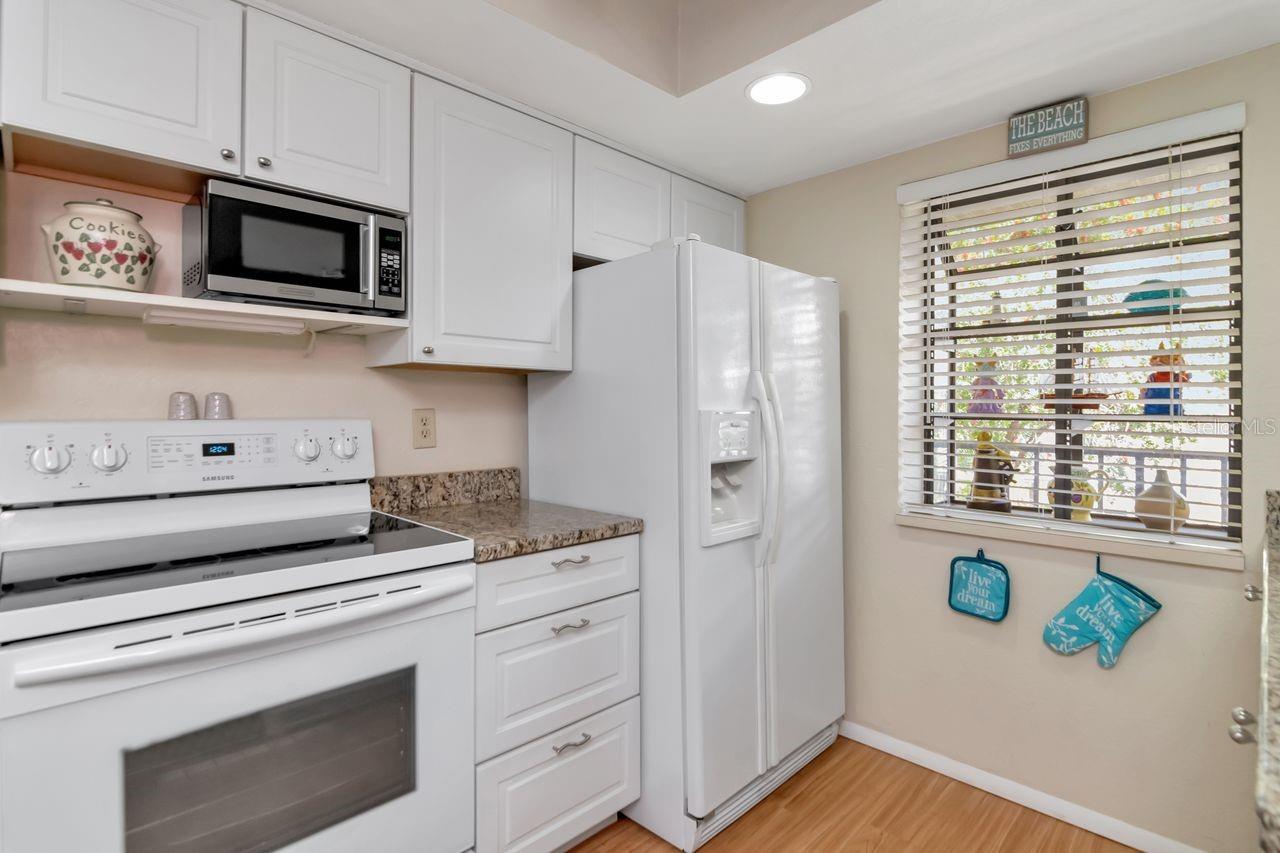 DEERWOOD GARDENS IV - Residential