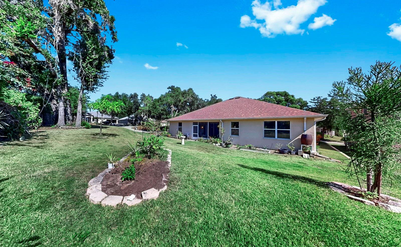 LAKEWOOD RIDGE ESTATES NORTH - Residential