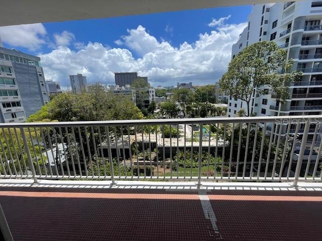 1367 COND. PIAZZA LUCHETTI 7-B