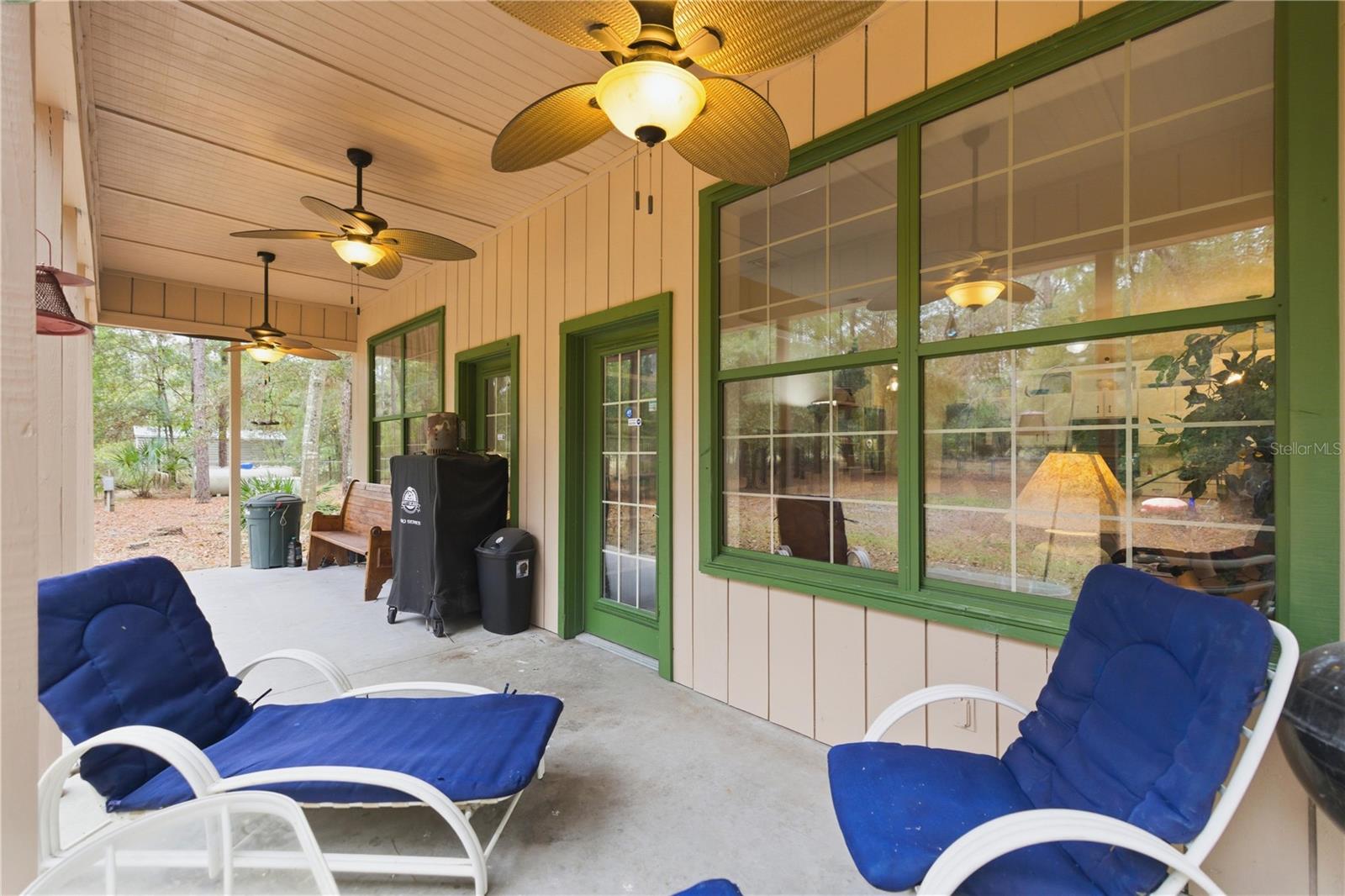 LAKE TROPICANA RANCHETTES - Residential