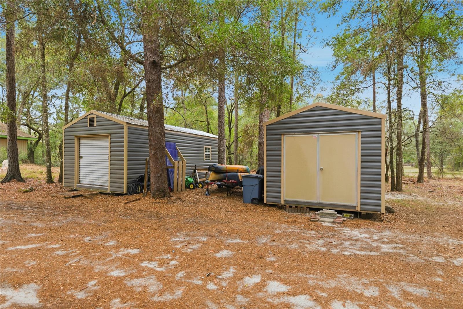 LAKE TROPICANA RANCHETTES - Residential