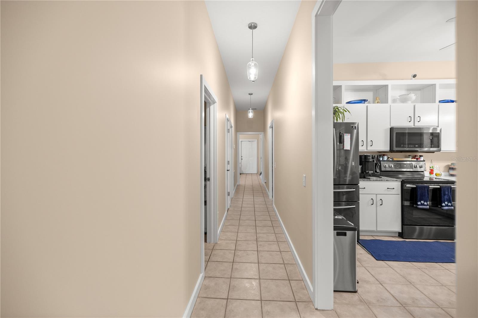 LAKE TROPICANA RANCHETTES - Residential