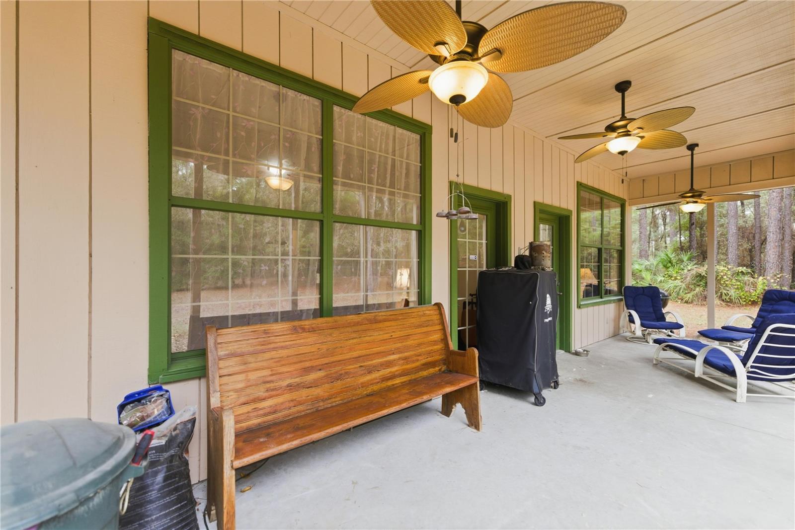 LAKE TROPICANA RANCHETTES - Residential