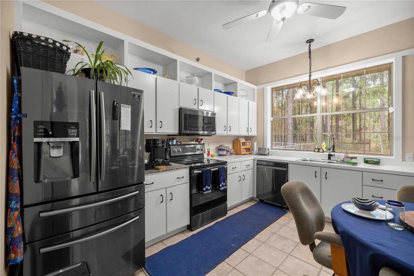 LAKE TROPICANA RANCHETTES - Residential