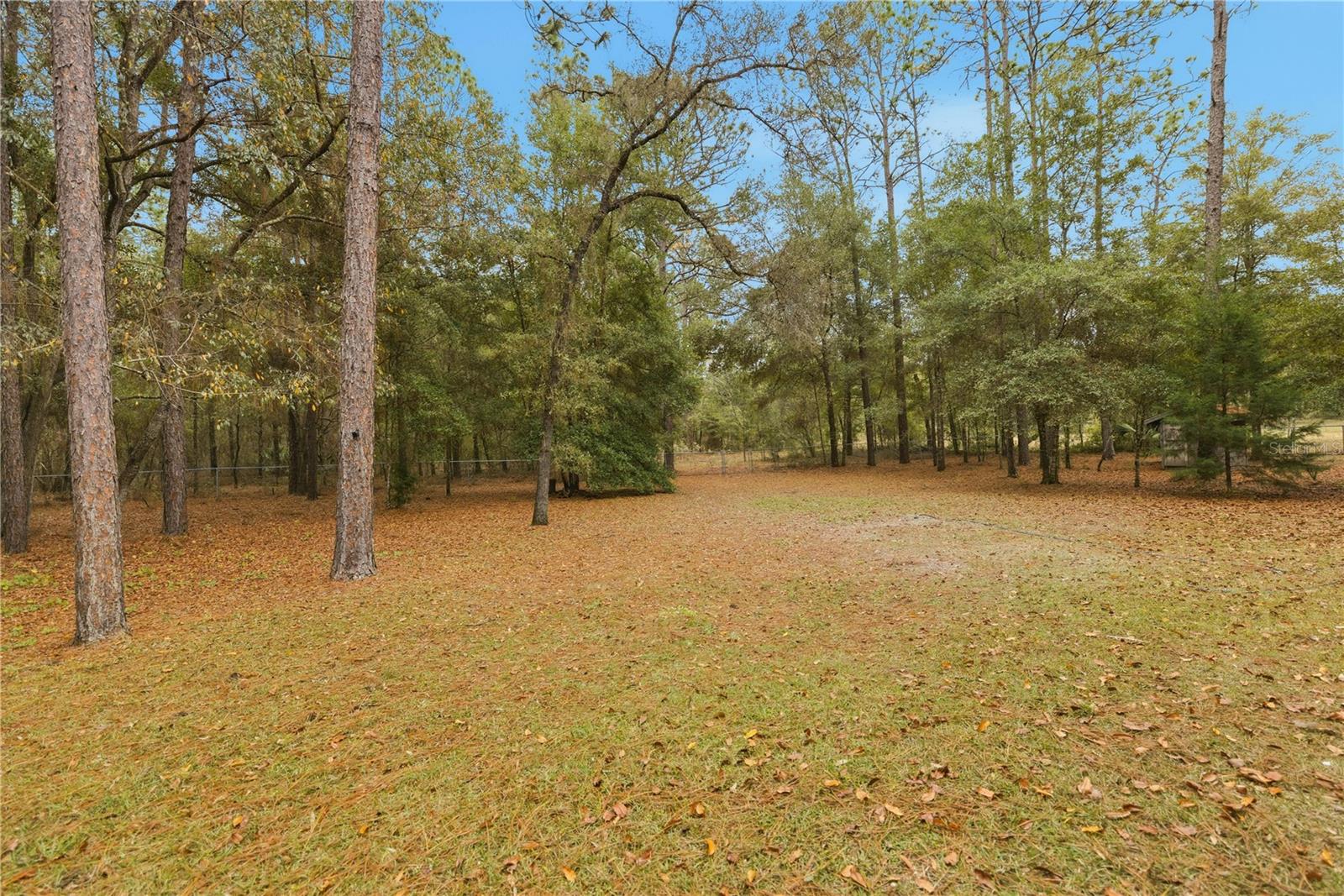 LAKE TROPICANA RANCHETTES - Residential