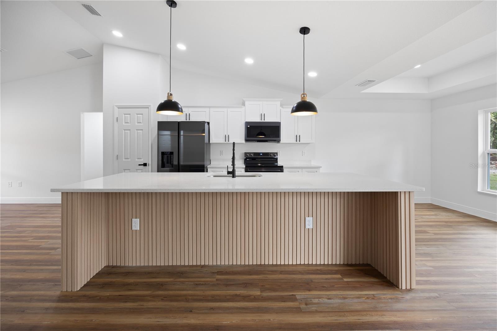 BELLEVIEW HEIGHTS ESTATE - Residential