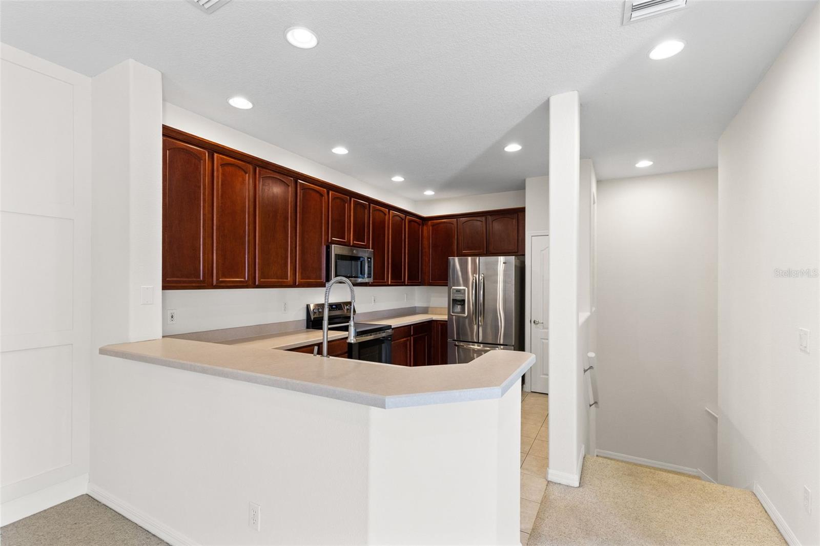 SWEETWATER RIDGE CONDO AT MAGNOLIA POINTE - Residential