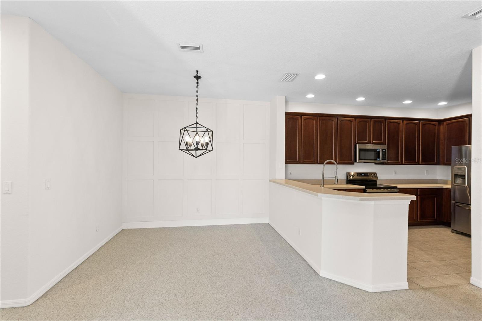 SWEETWATER RIDGE CONDO AT MAGNOLIA POINTE - Residential