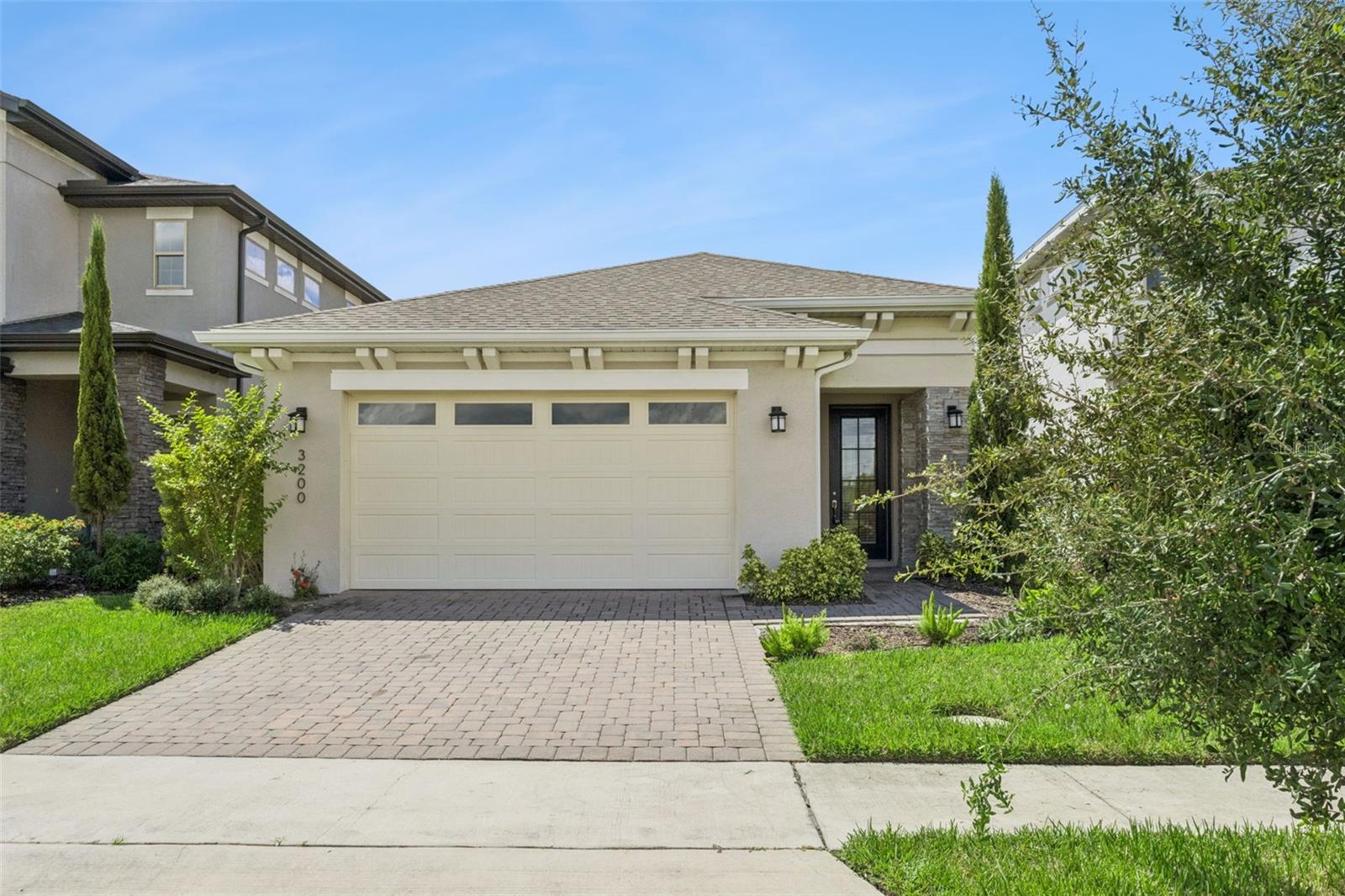 3200 OXBOW COURT