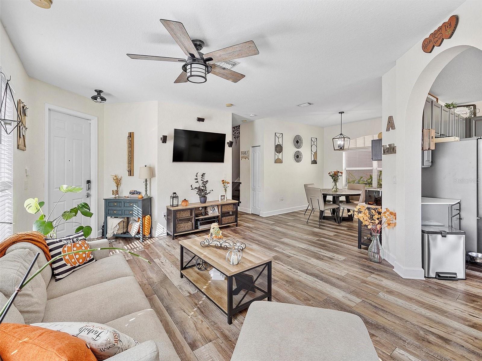 PORTOFINO POINTE - Residential