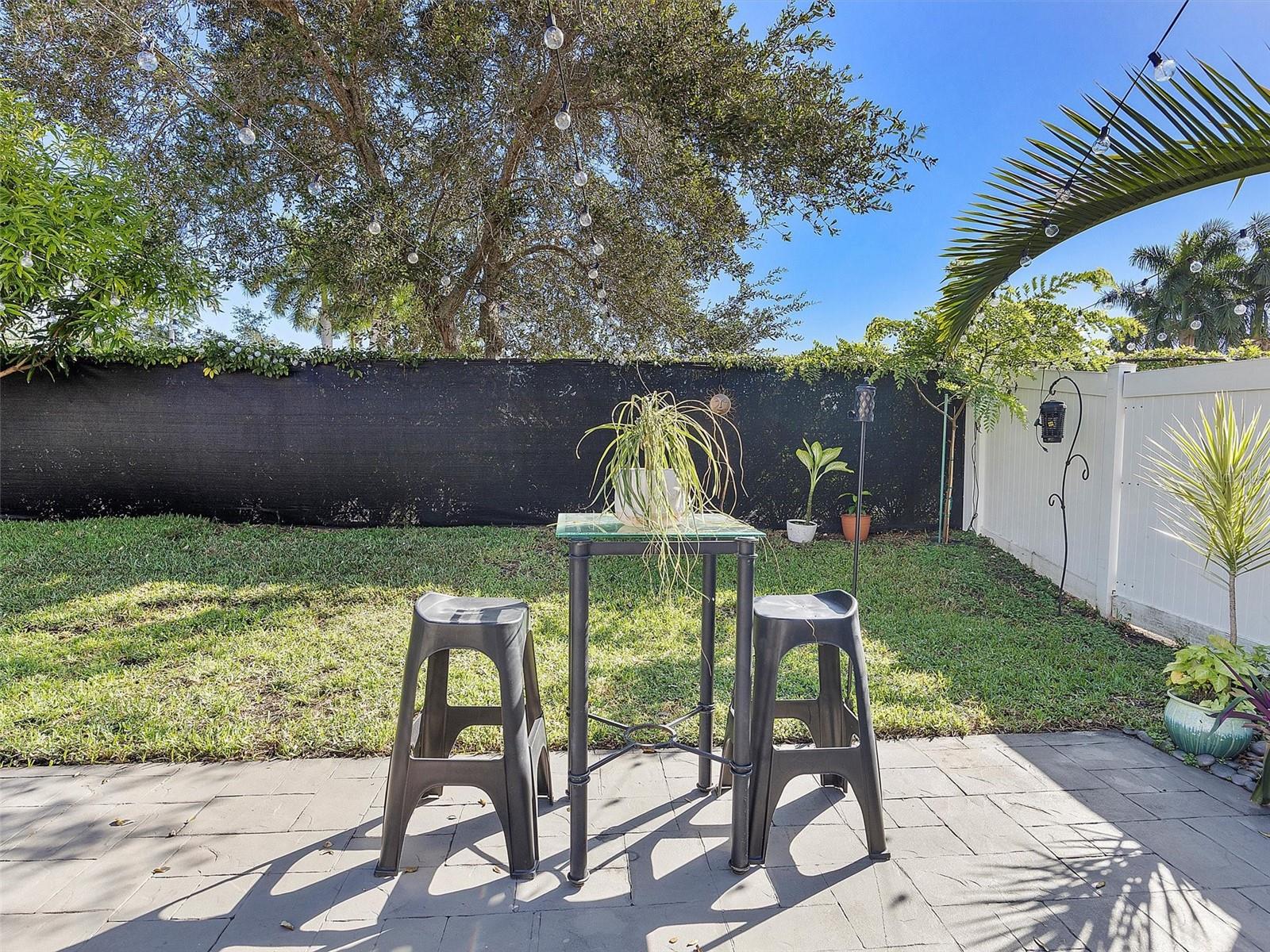 PORTOFINO POINTE - Residential