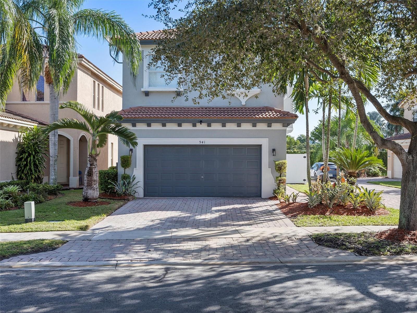 PORTOFINO POINTE - Residential