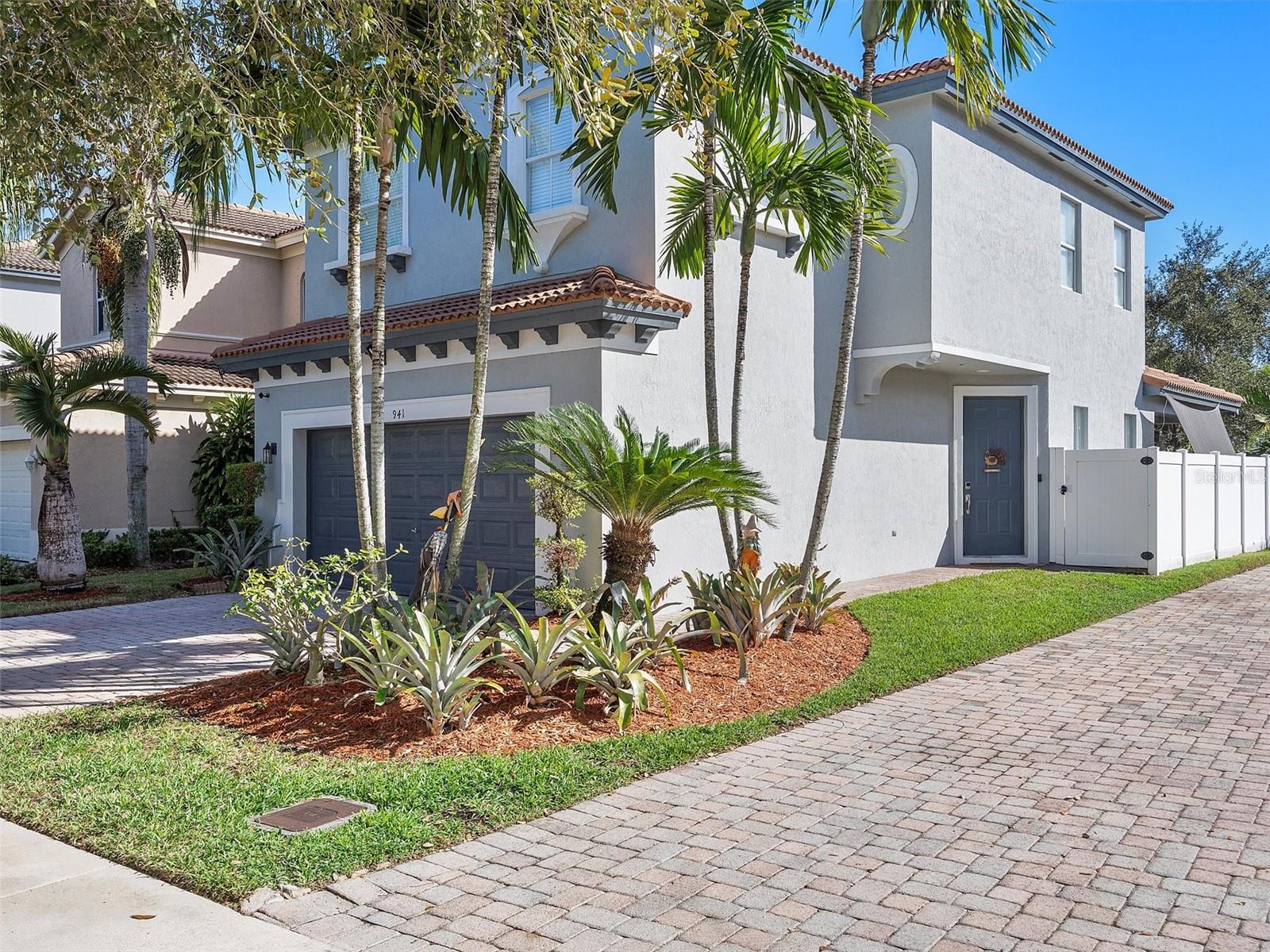 PORTOFINO POINTE - Residential