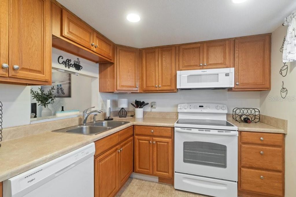 Photo of 19029 Us Highway 19 N #Unit 4 -Building 2, Clearwater, FL 33764 (MLS # W7879882)