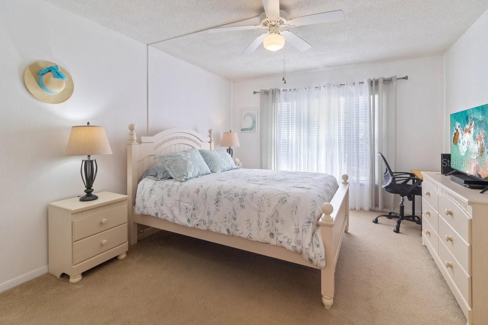 IMPERIAL COVE 2 - Residential