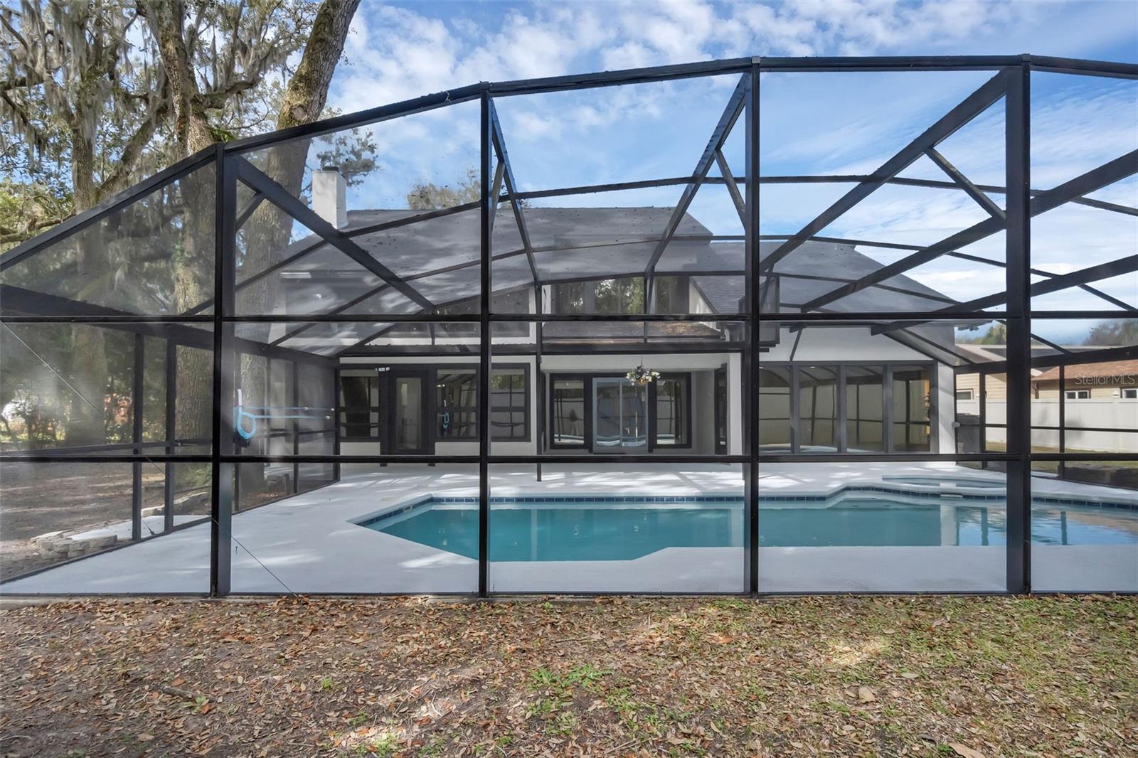 KINGS POINT - Residential