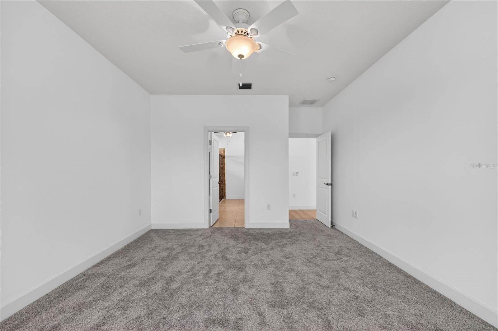 ESPLANADE PH I - Residential