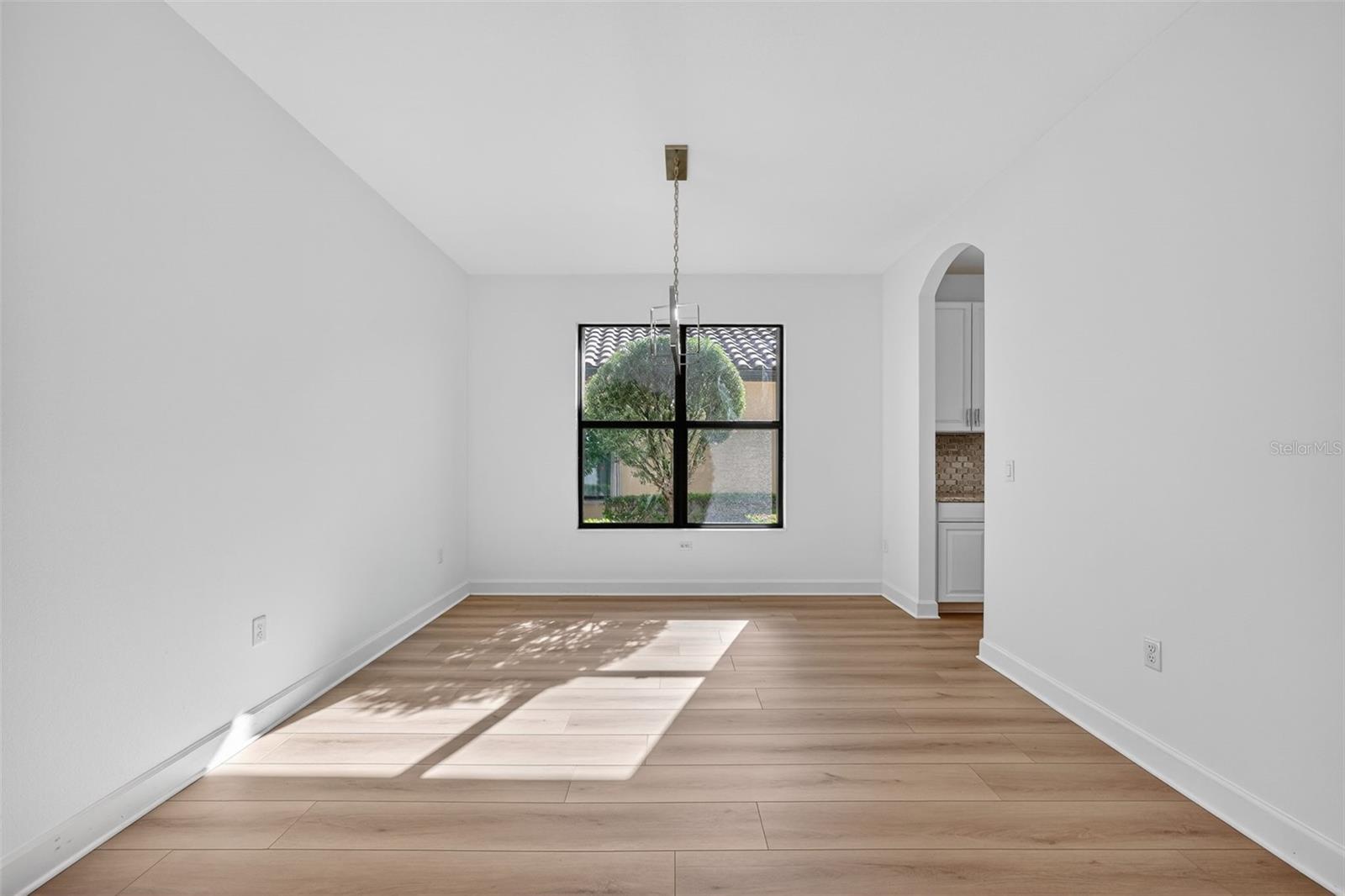 ESPLANADE PH I - Residential