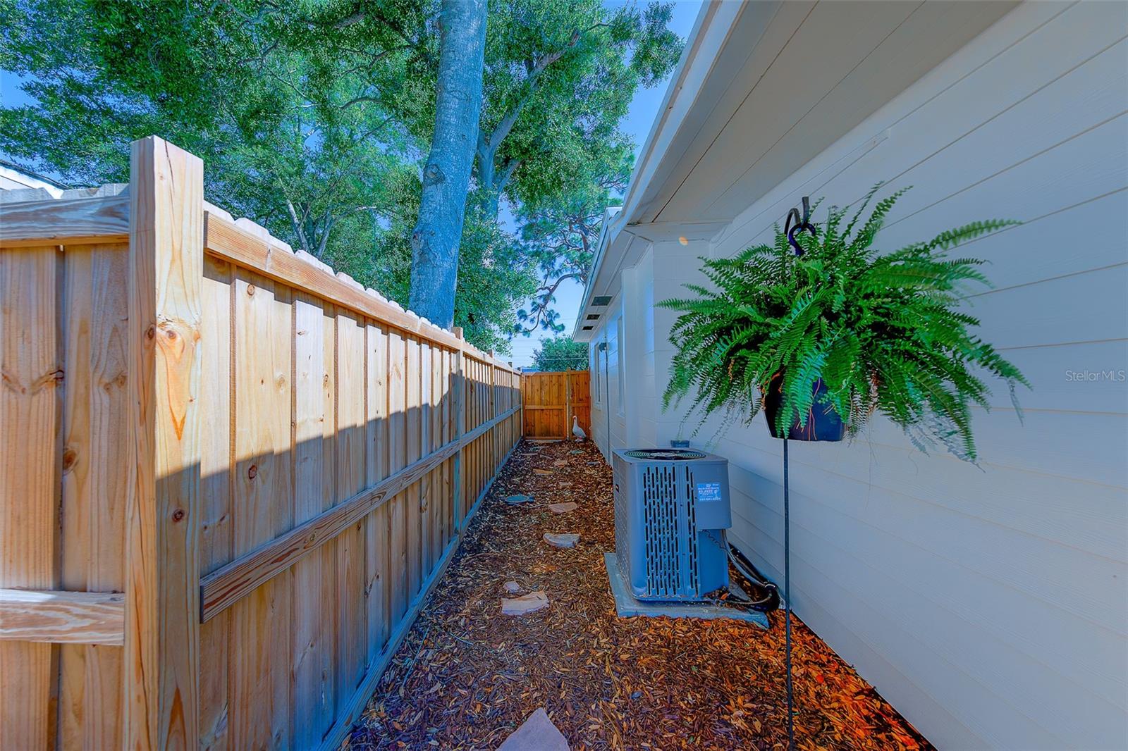 OAKHURST - Residential
