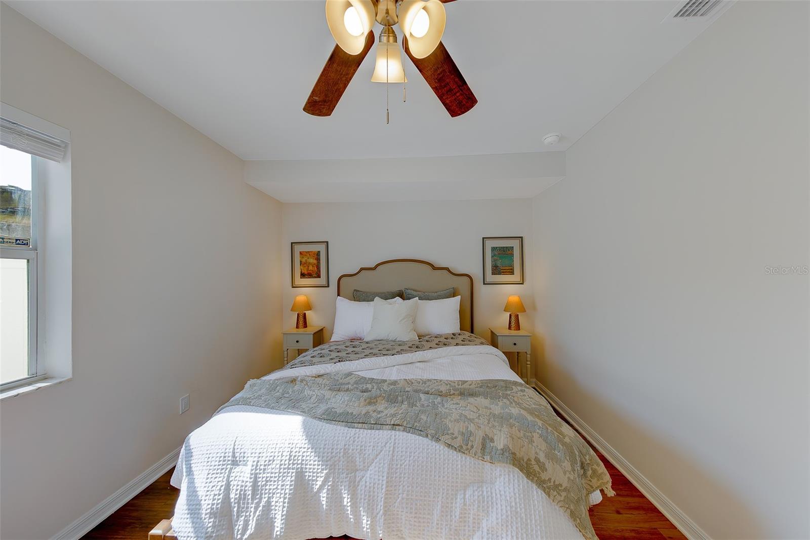 OAKHURST - Residential