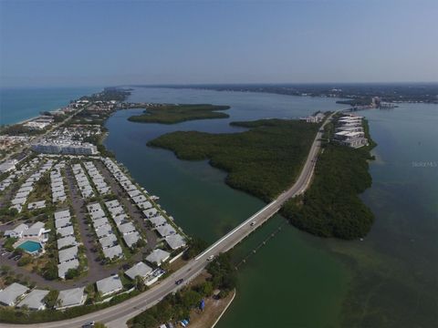 A home in NORTH PORT