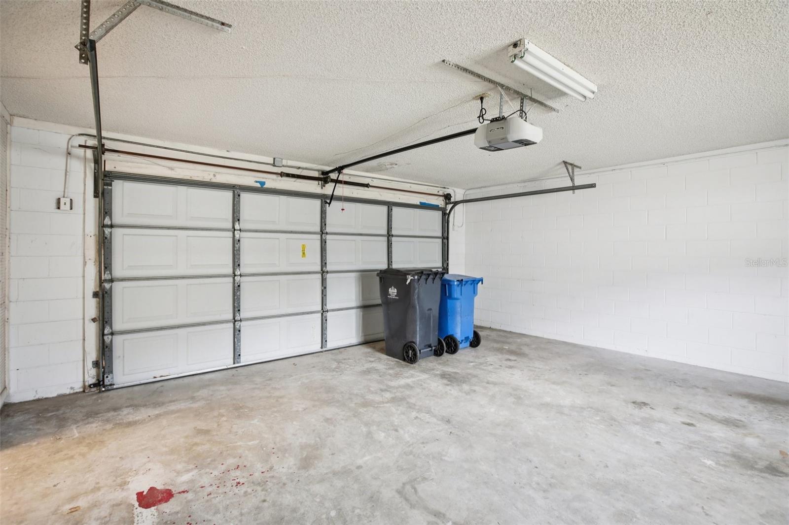 WOODBRIAR WEST - Residential