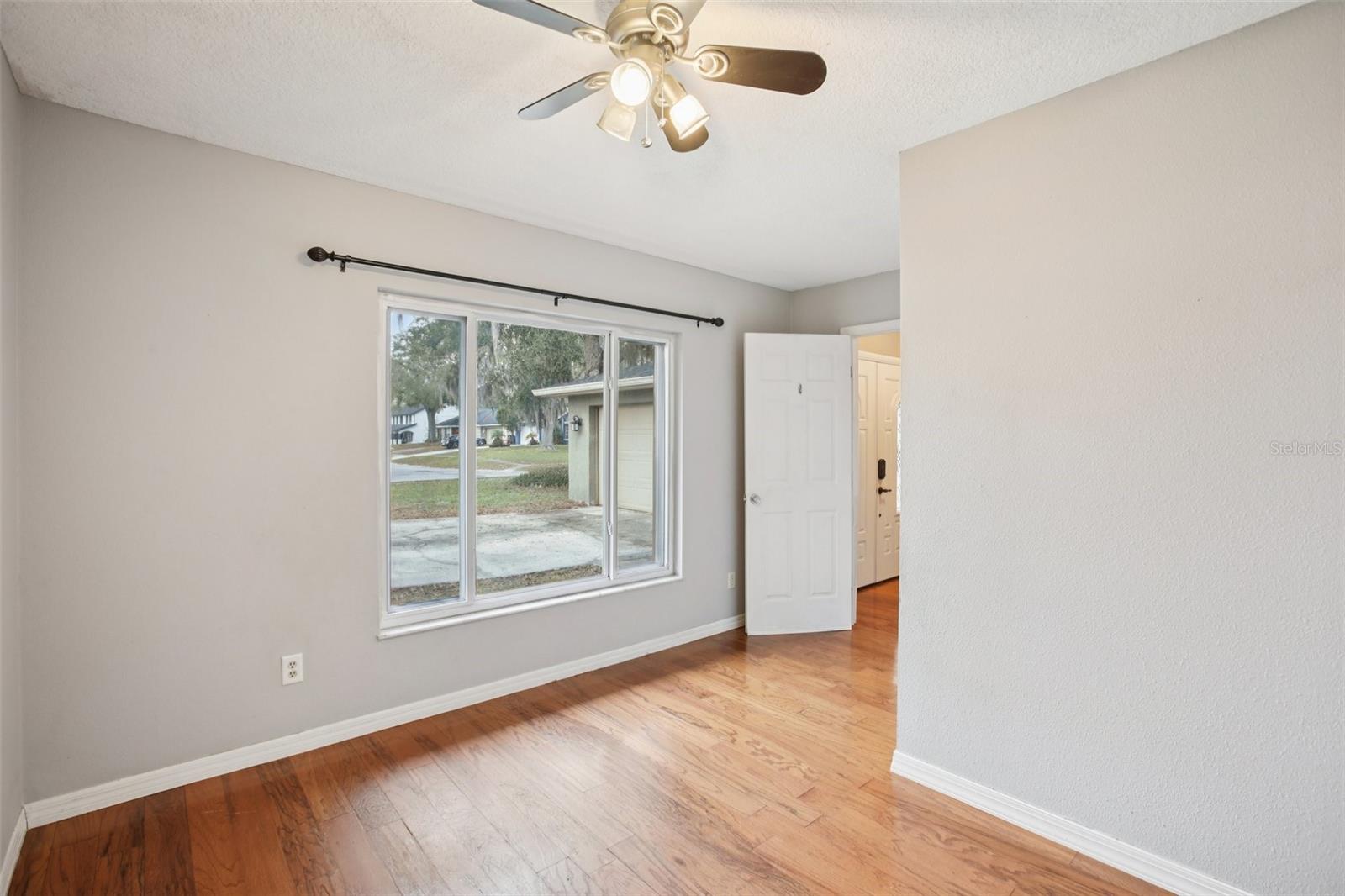 WOODBRIAR WEST - Residential