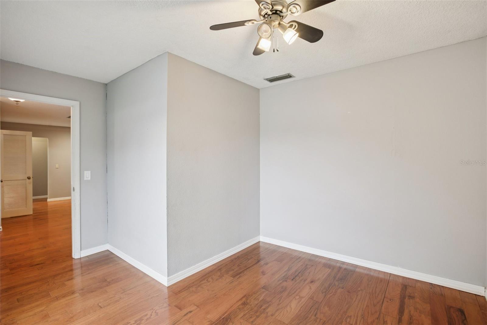 WOODBRIAR WEST - Residential