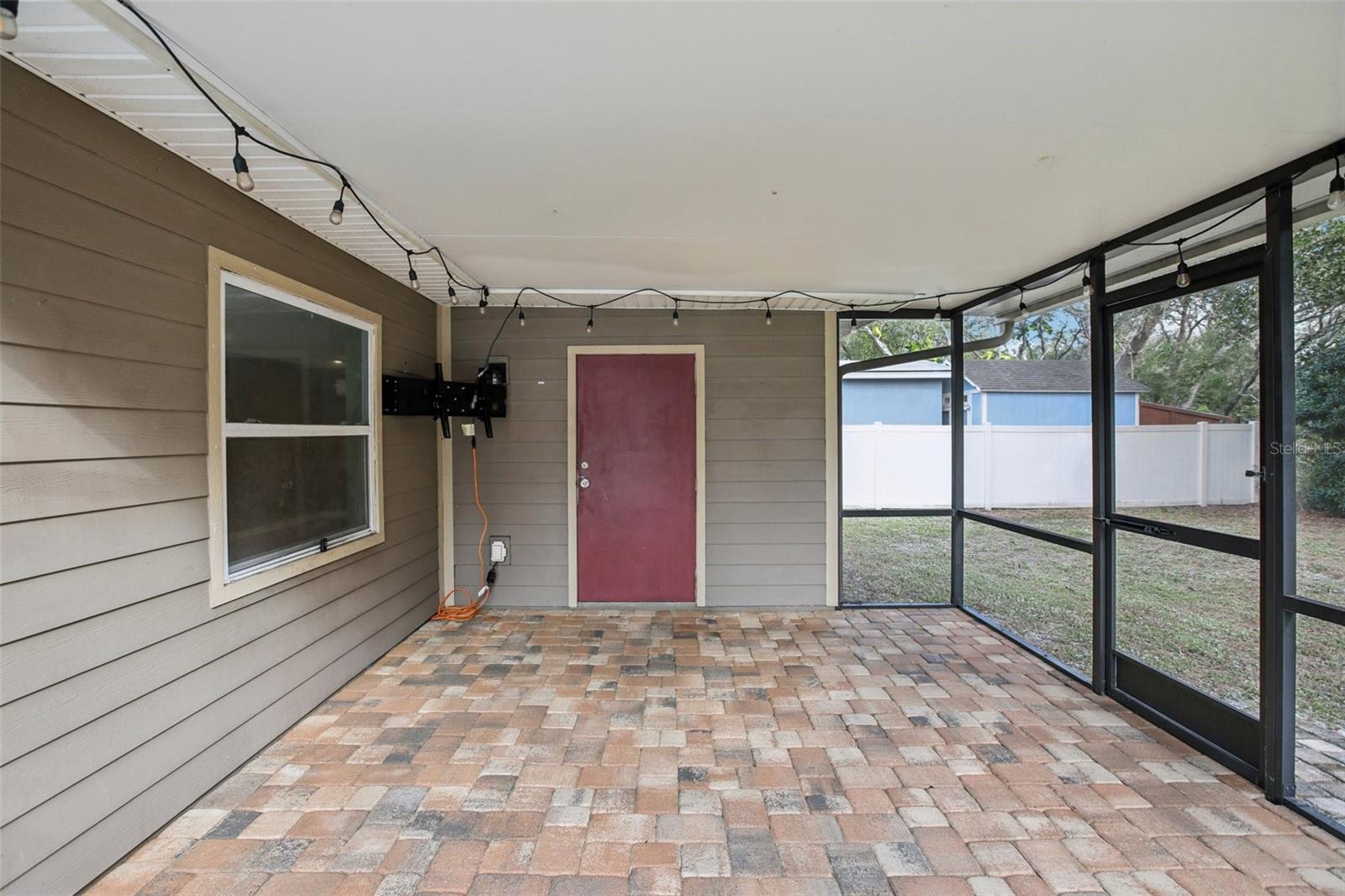 WOODBRIAR WEST - Residential