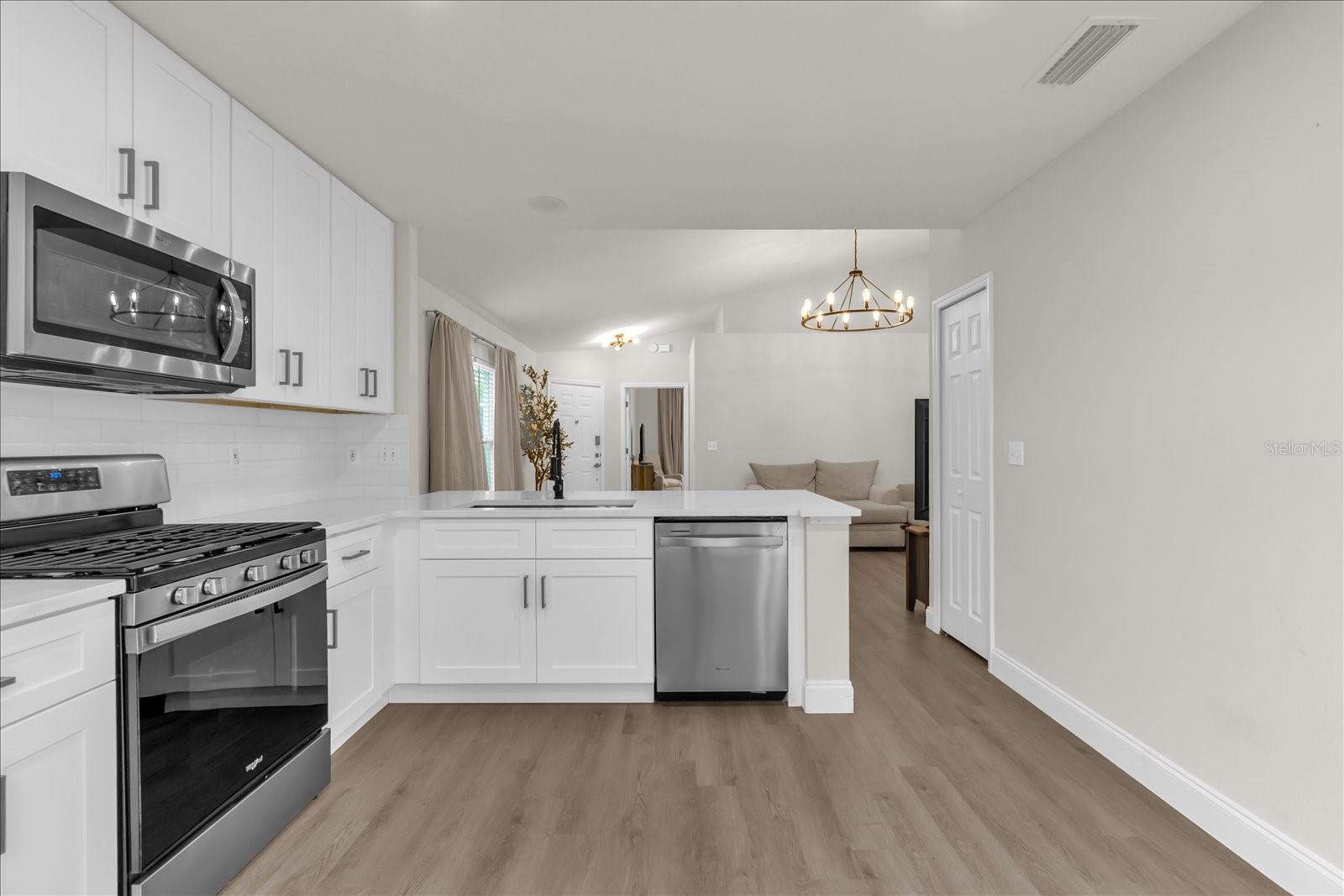 ROYAL RIDGE PH ONE ADD - Residential