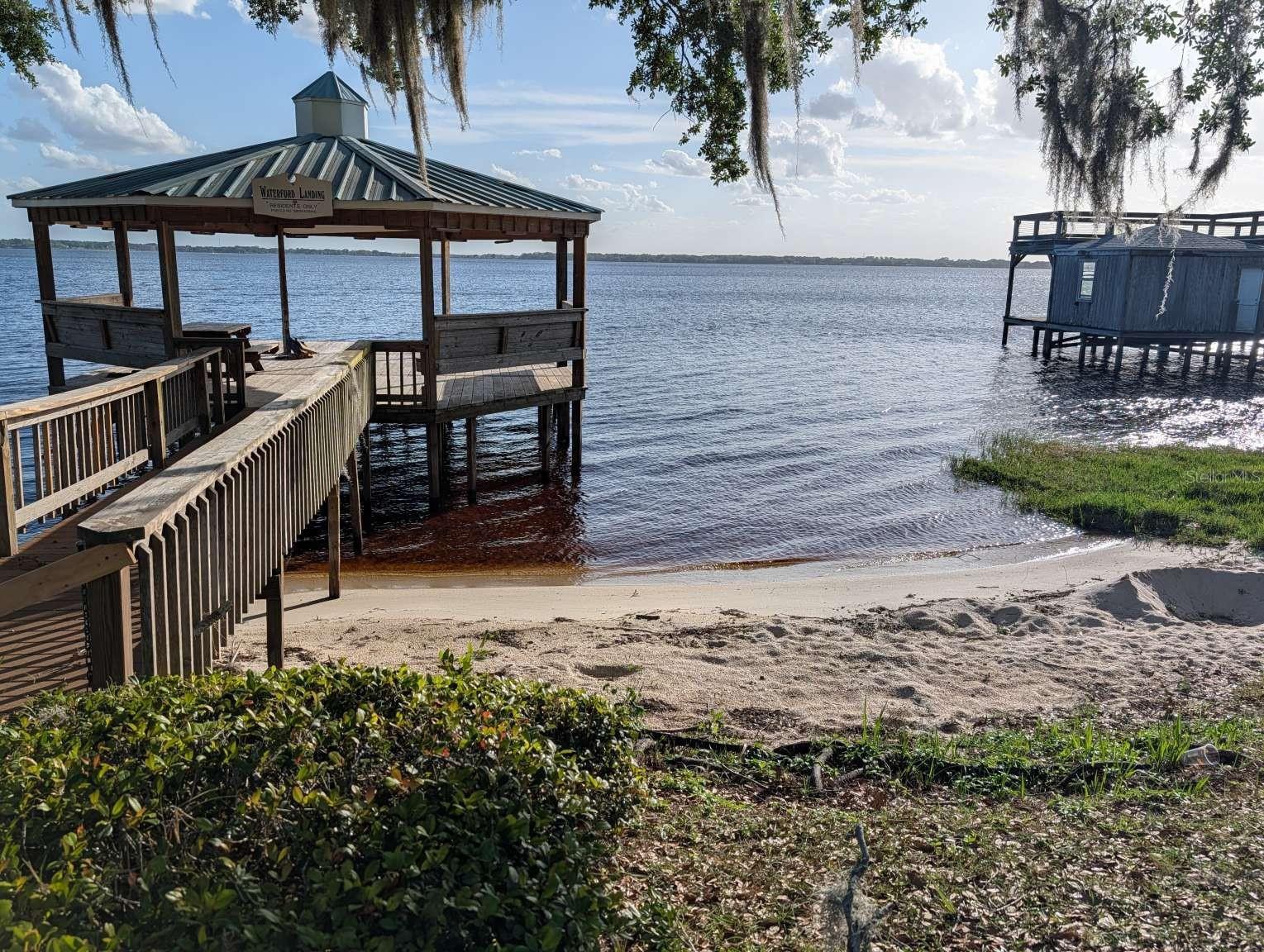 MINNEOLA WATERFORD LANDING SUB - Residential