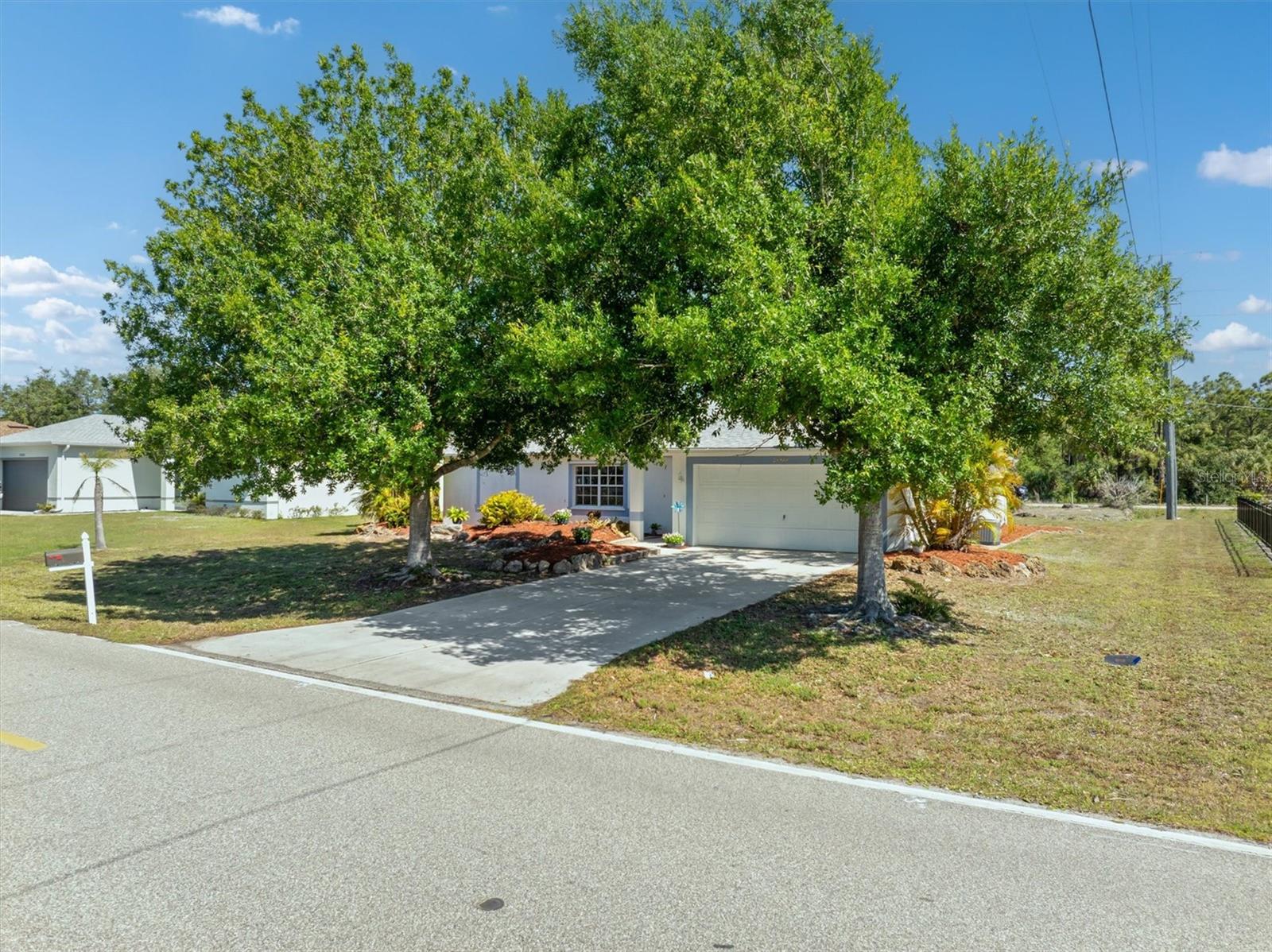PUNTA GORDA ISLES SEC 16 - Residential
