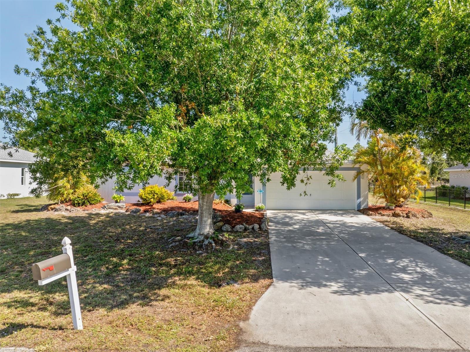 PUNTA GORDA ISLES SEC 16 - Residential