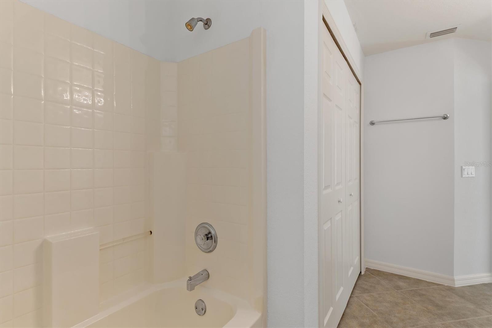 PUNTA GORDA ISLES SEC 16 - Residential