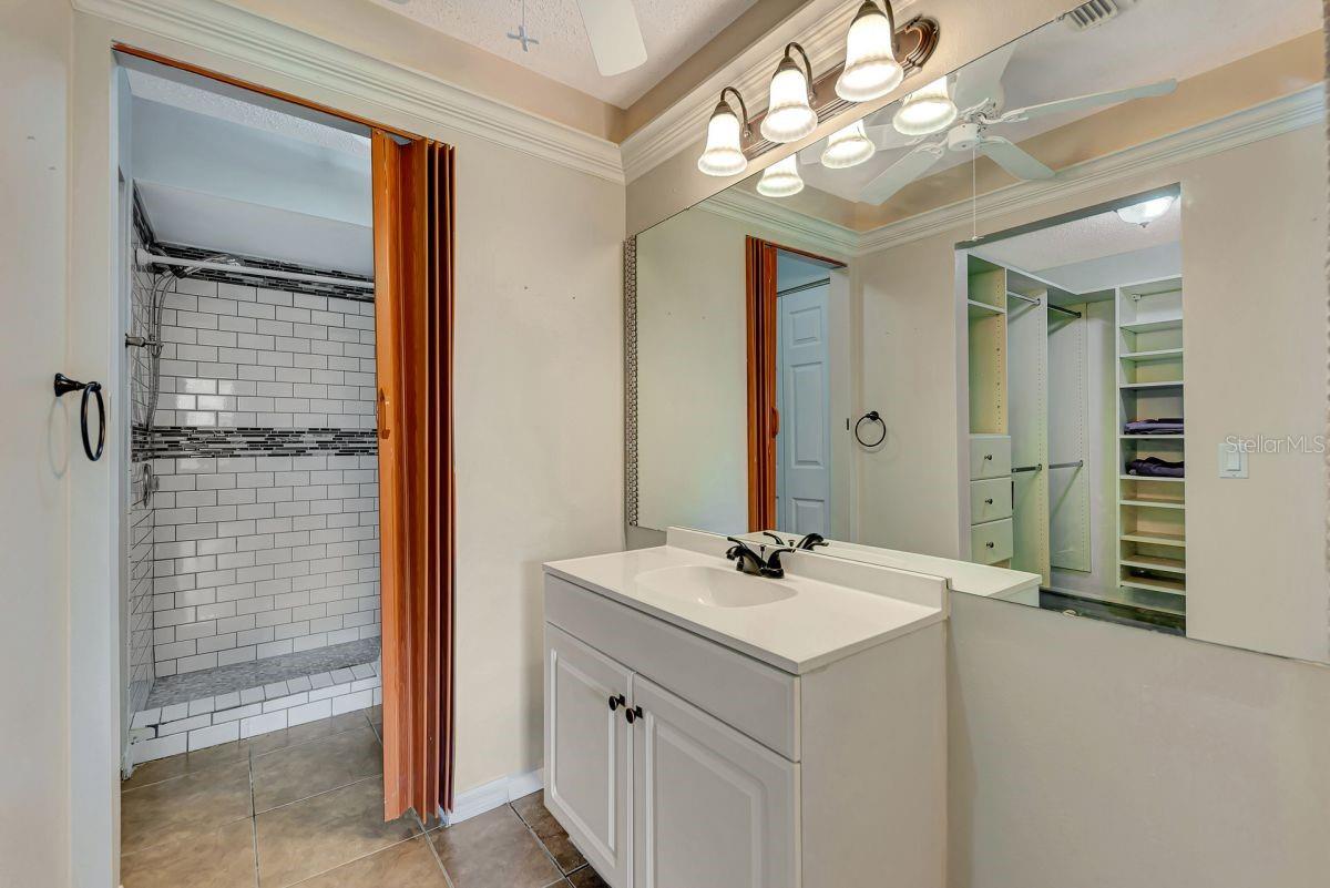 SUMMERSIDE - Residential Lease