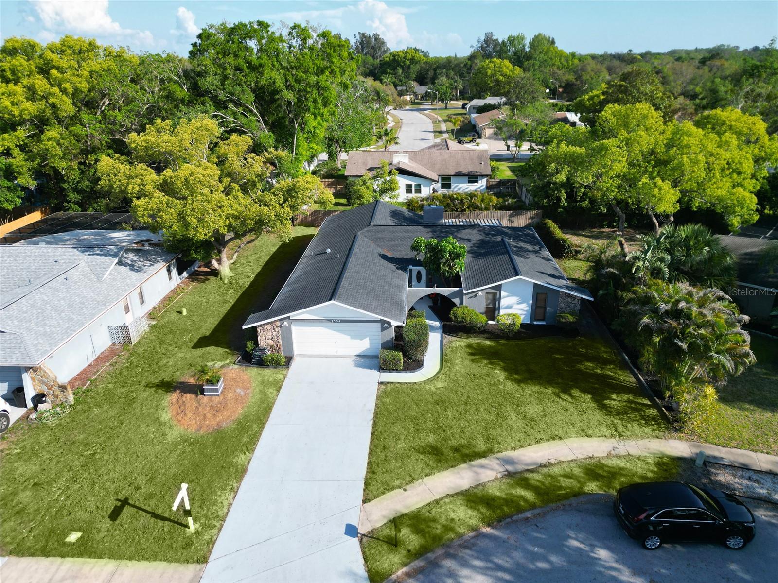 7504 LILY PAD COURT