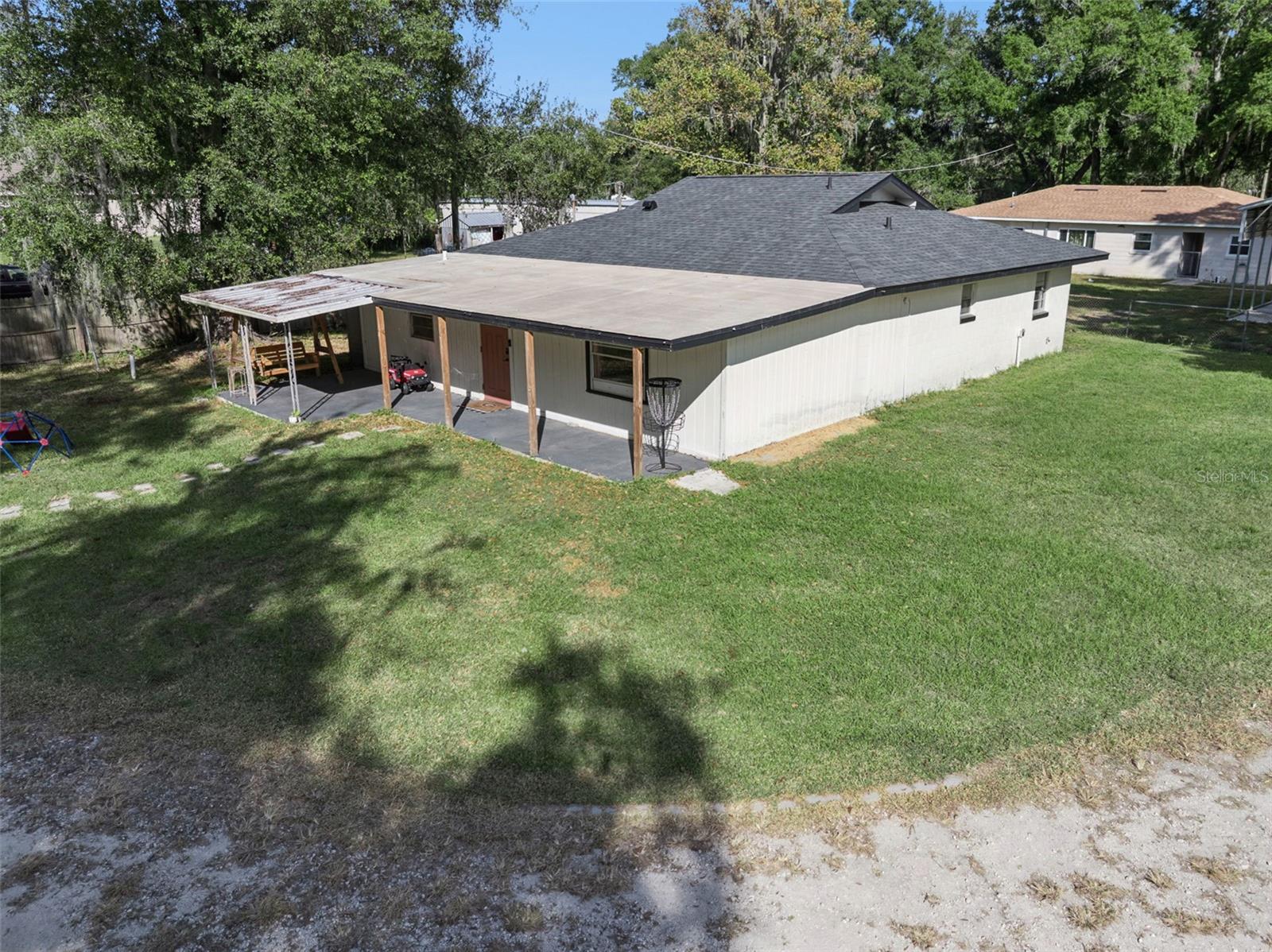 DIXIE HWY GARDENS - Residential